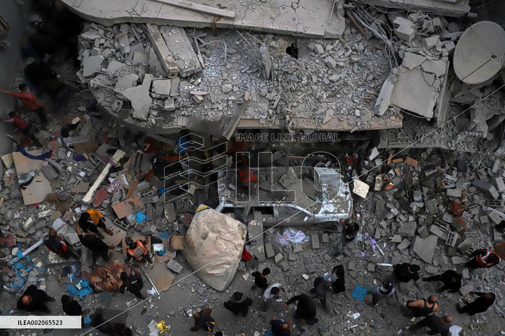 MIDEAST-GAZA-KHAN YOUNIS-AIRSTRIKE