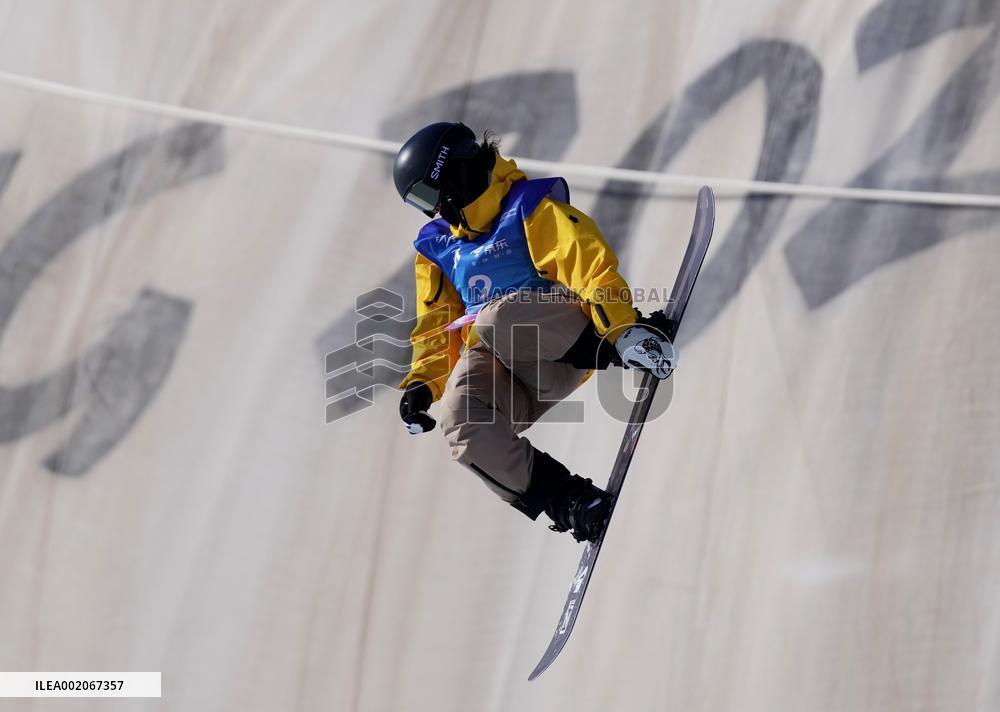 (SP)CHINA-ZHANGJIAKOU-FIS SNOWBOARD WORLD CUP-WOMEN'S HALFPIPE (CN)