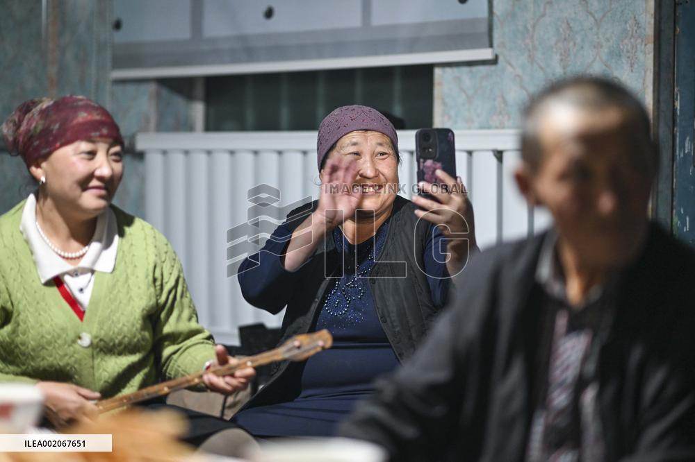 (FOCUS)CHINA-XINJIANG-YUMIN COUNTY-NOMADS-WINTER LIFE (CN)