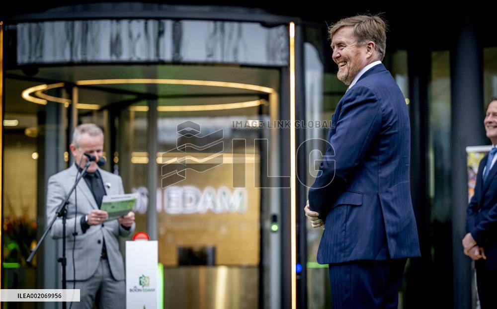 King Willem-Alexander opens The new building of Koninklijke Boon Edam