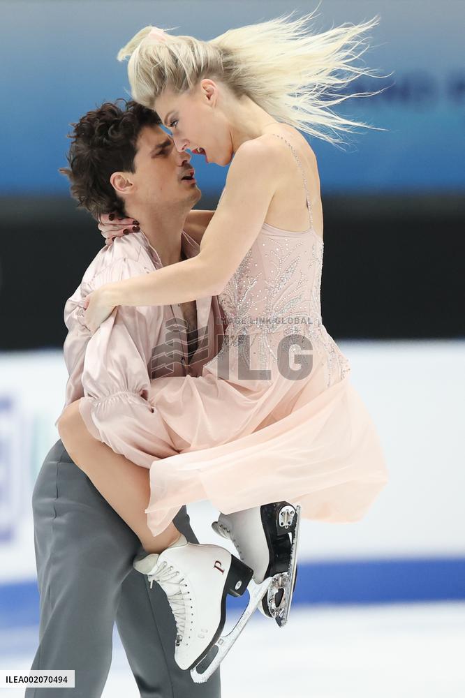 (SP)CHINA-BEIJING-FIGURE SKATING-ISU GRAND PRIX FINAL-ICE DANCE(CN)