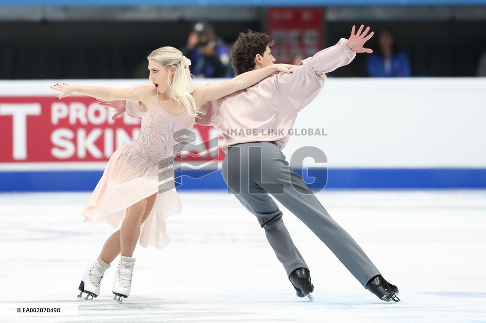 (SP)CHINA-BEIJING-FIGURE SKATING-ISU GRAND PRIX FINAL-ICE DANCE(CN)