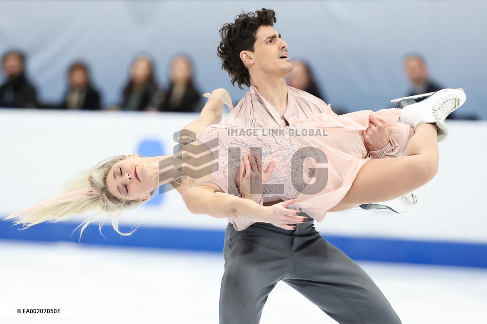 (SP)CHINA-BEIJING-FIGURE SKATING-ISU GRAND PRIX FINAL-ICE DANCE(CN)
