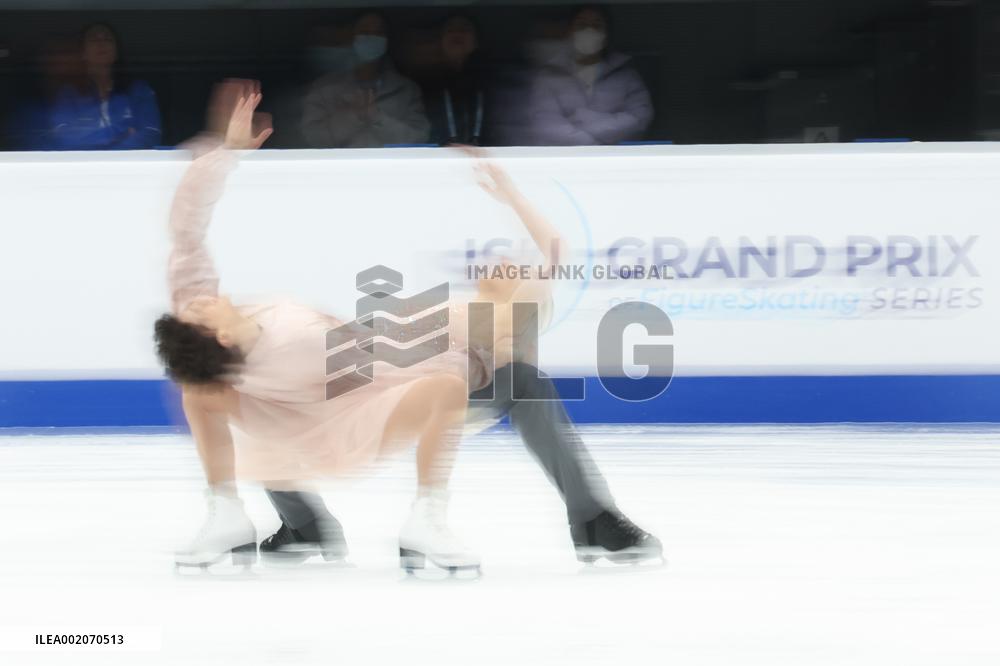 (SP)CHINA-BEIJING-FIGURE SKATING-ISU GRAND PRIX FINAL-ICE DANCE(CN)