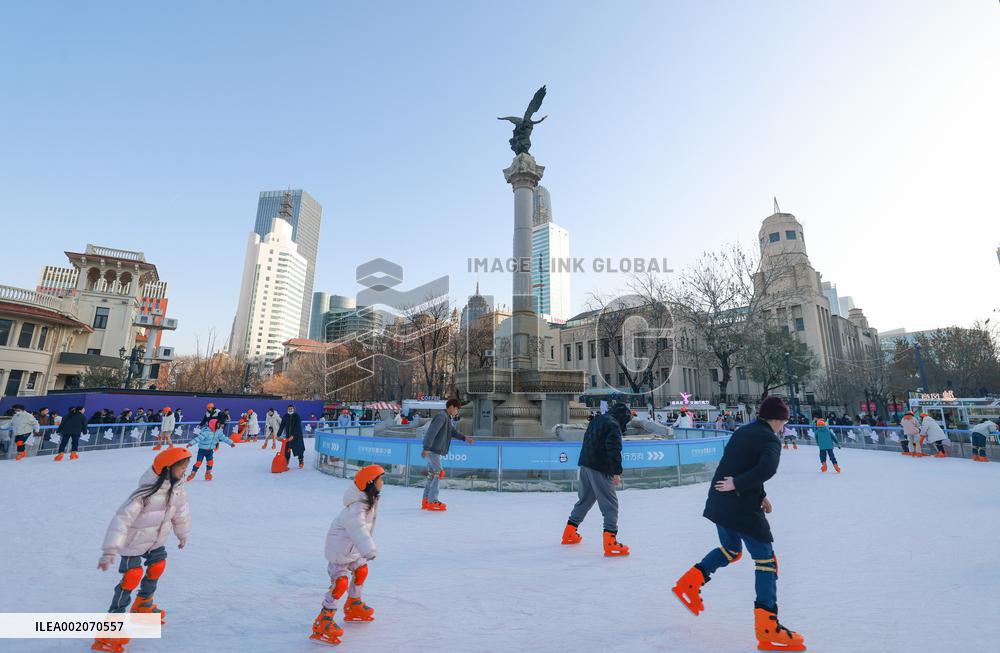 CHINA-TIANJIN-ICE RINK-TOURISM (CN)