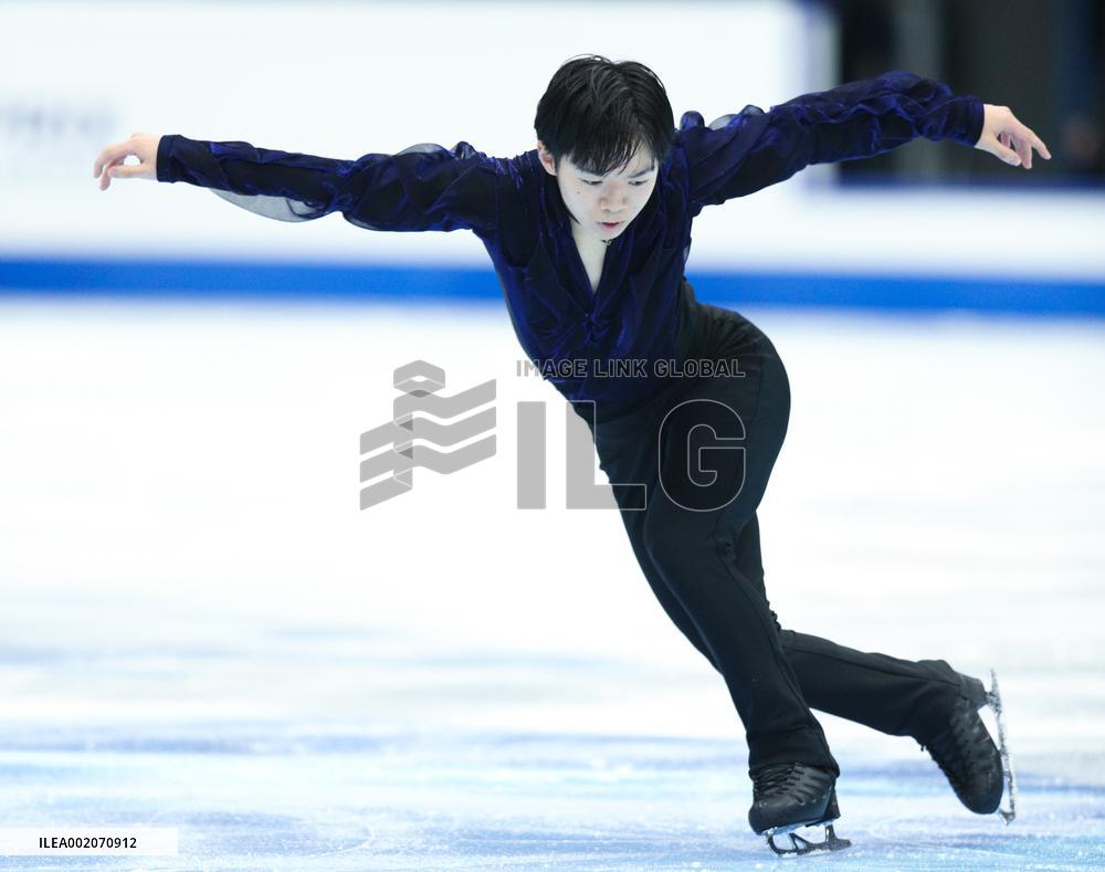 (SP)CHINA-BEIJING-FIGURE SKATING-ISU GRAND PRIX FINAL-MEN (CN)