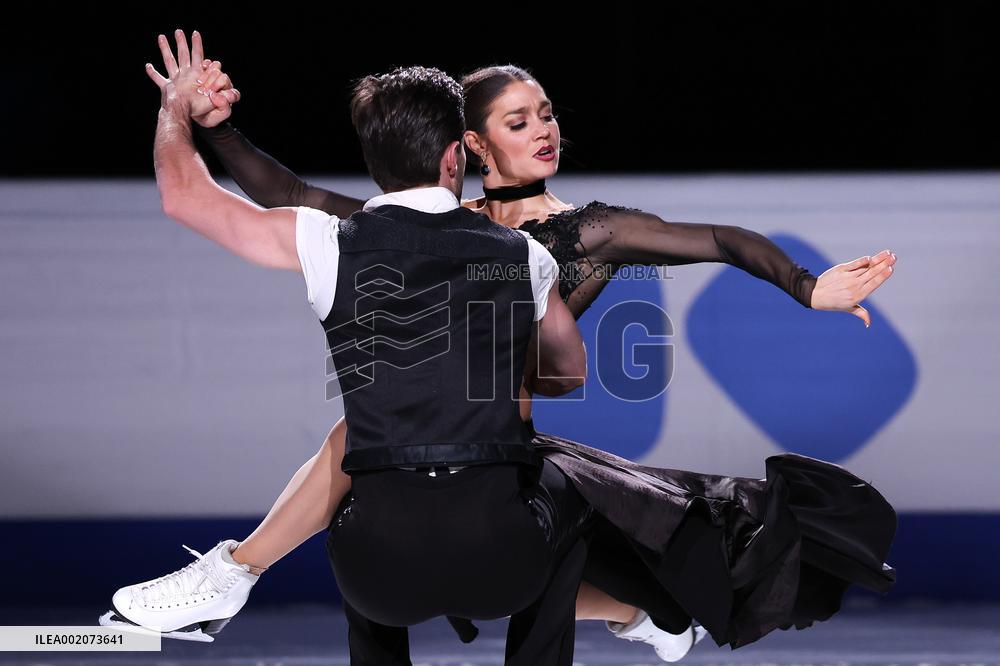 (SP)CHINA-BEIJING-FIGURE SKATING-ISU GRAND PRIX FINAL-CLOSING BANQUET(CN)
