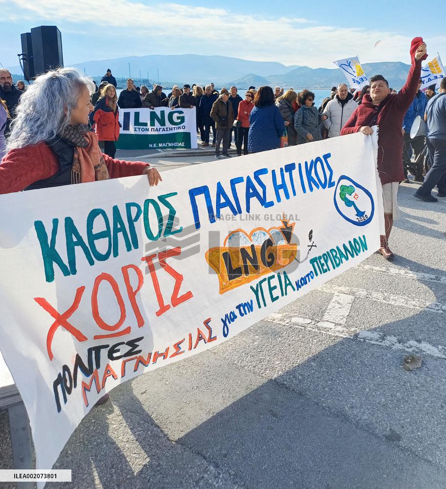 LNG Station Protest - Volos