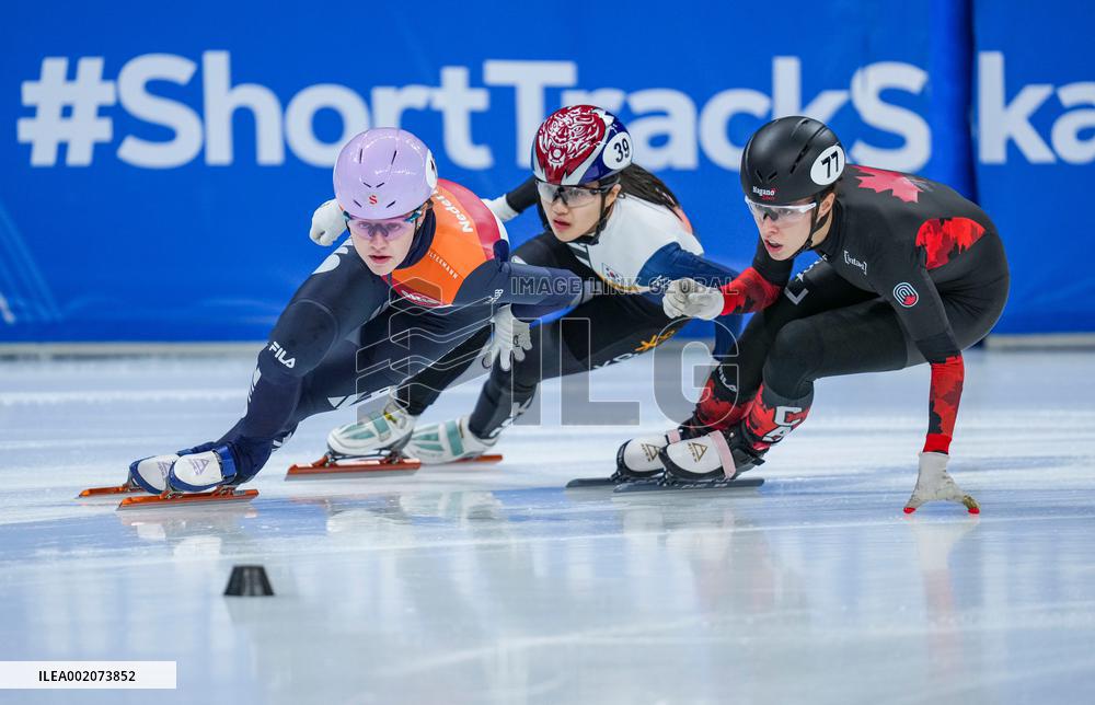 (SP)CHINA-BEIJING-SHORT TRACK SPEED SKATING-ISU WORLD CUP-WOMEN'S 3000M RELAY FINAL A(CN)