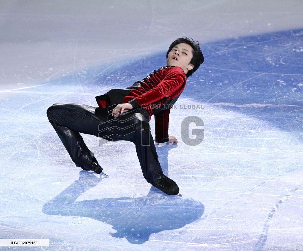 Figure skating: exhibition gala after Grand Prix Final