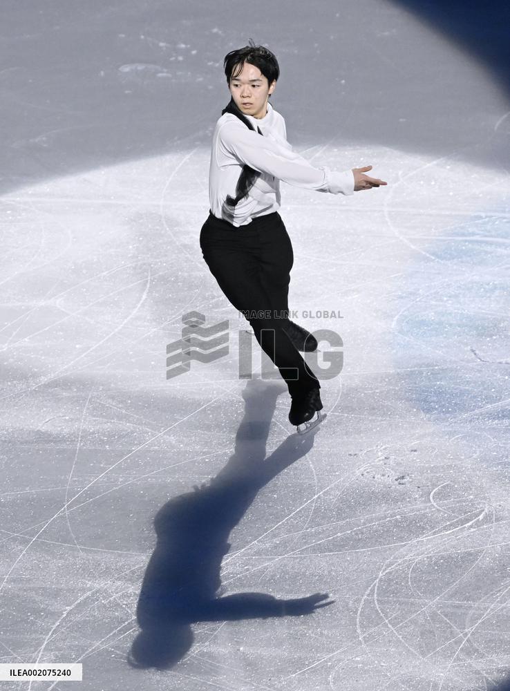 Figure skating: exhibition gala after Grand Prix Final