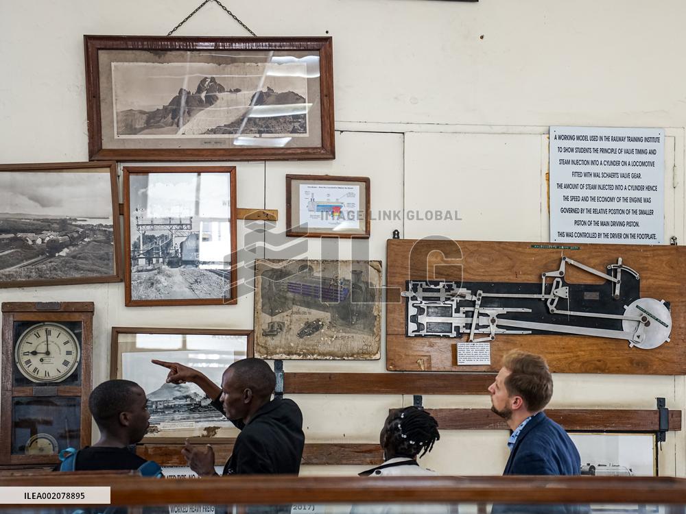 KENYA-NAIROBI-RAILWAY MUSEUM