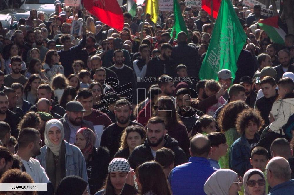 Rally in West Bank in support of Gazan Palestinians
