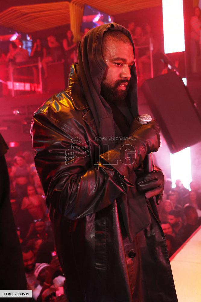 Kanye West Performs At LIV On Sunday - Miami