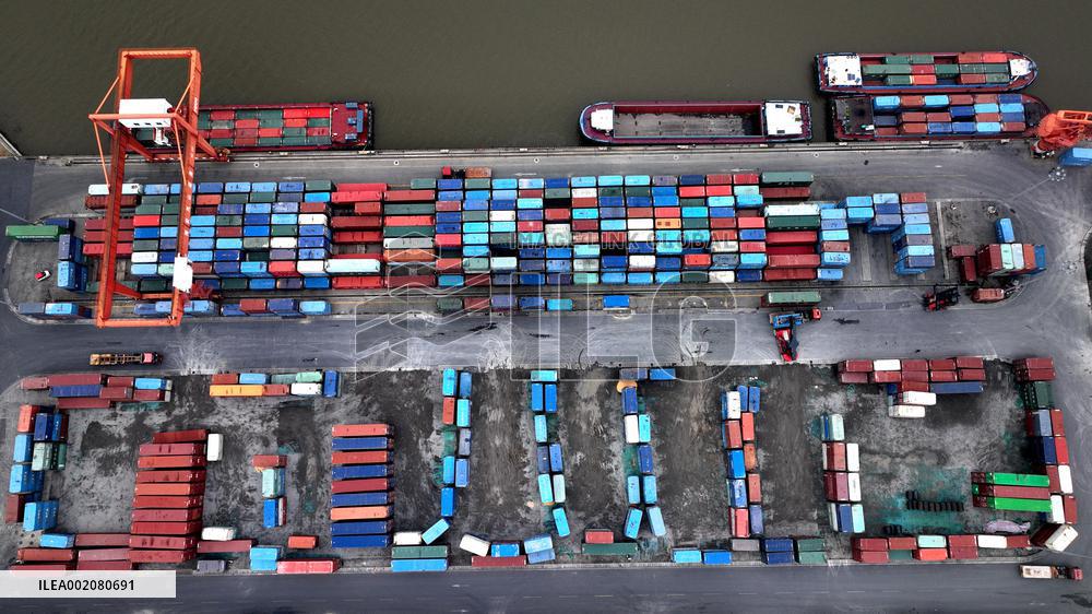 Fengshan Port in Hai 'an