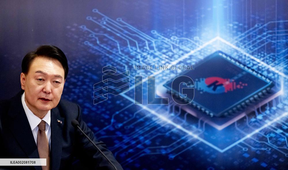 King And Yoon Visits ASML Headquarters - Veldhoven