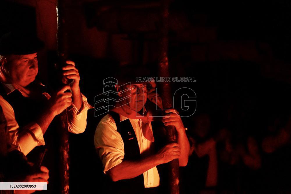 Los Rondeles Procession - Malaga