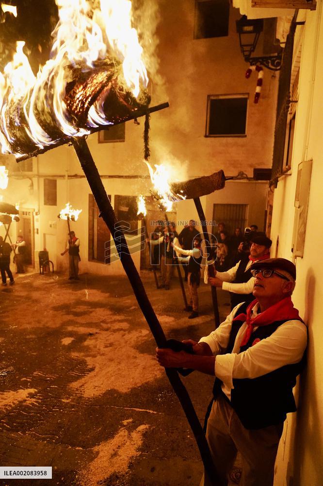 Los Rondeles Procession - Malaga