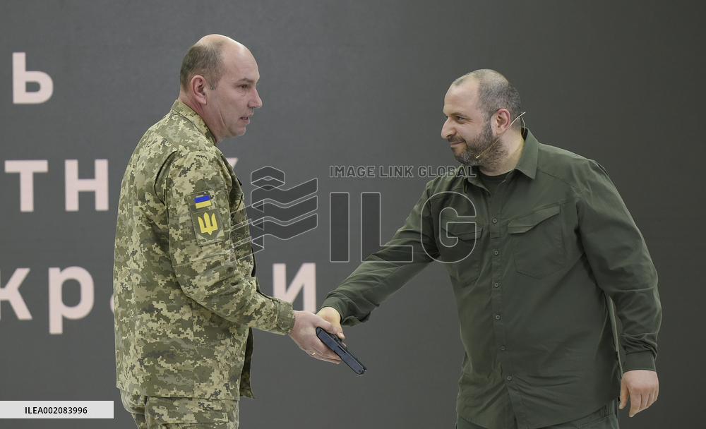 Joint press conference of Ukrainian and Latvian defence ministers