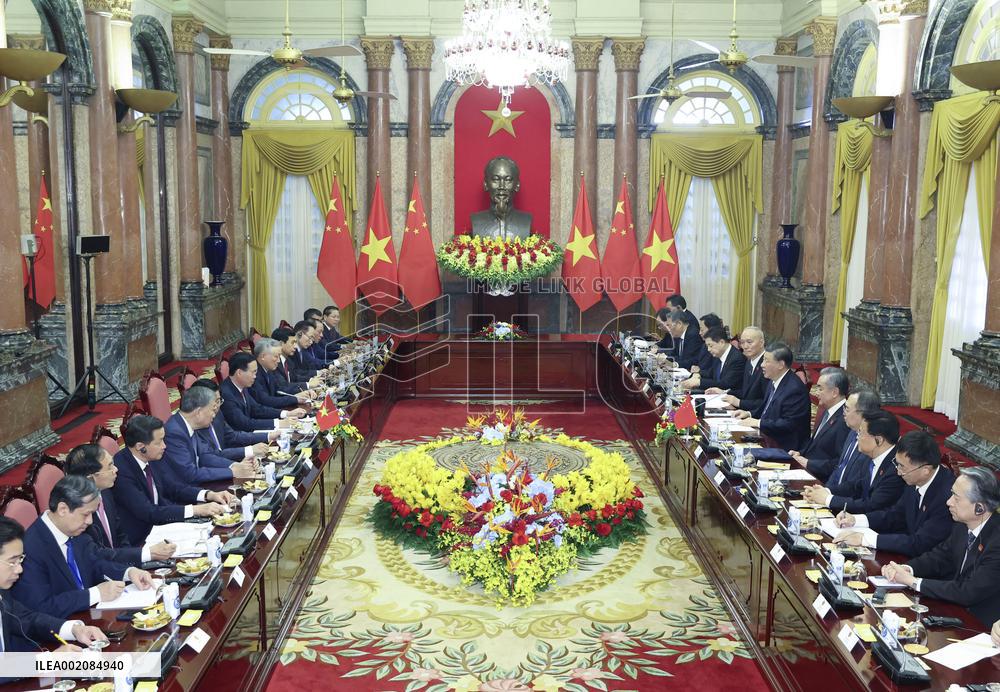VIETNAM-HANOI-XI JINPING-VIETNAMESE PRESIDENT-TALKS