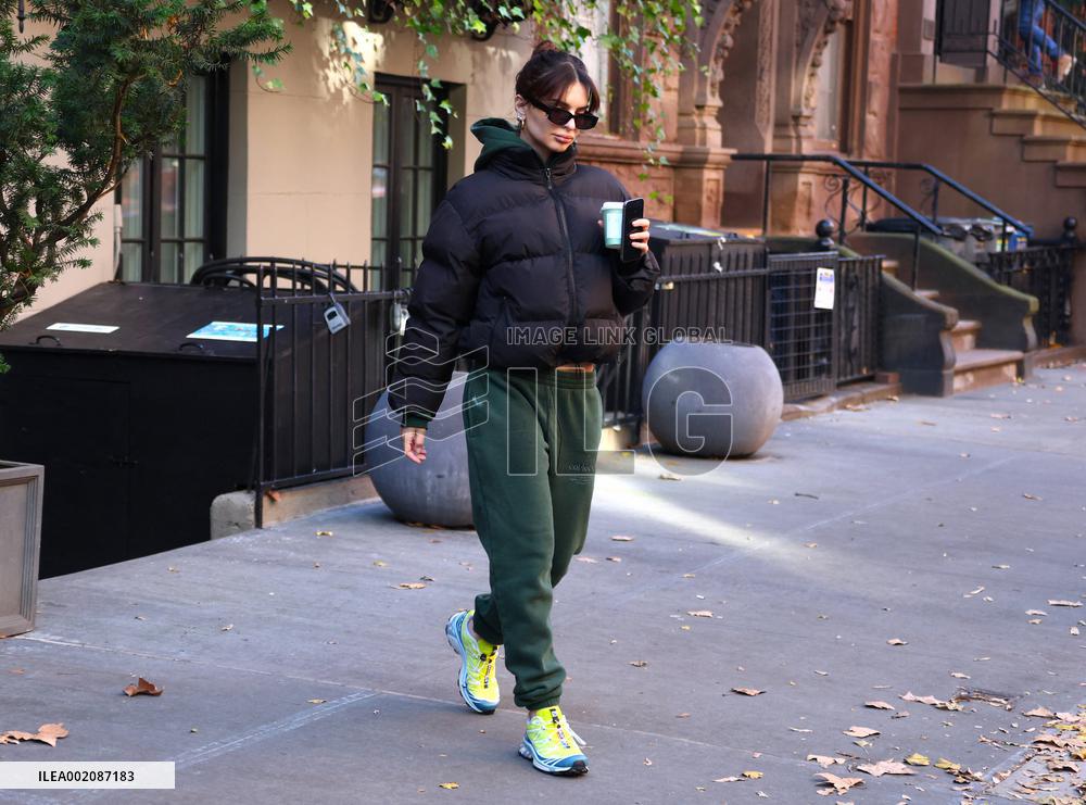 Emily Ratajkowski Looks Comfortable - NYC