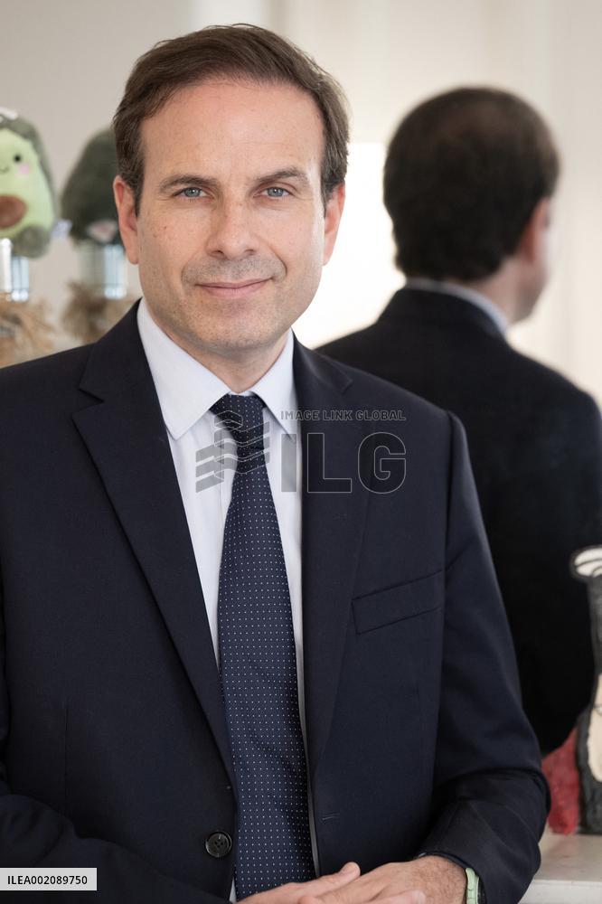 Lawyer, Pierre Hoffman - Paris