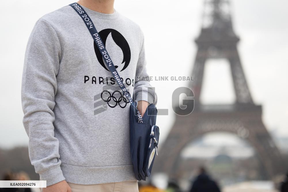 Illustrations of Paris 2024 Olympic Goodies - Paris
