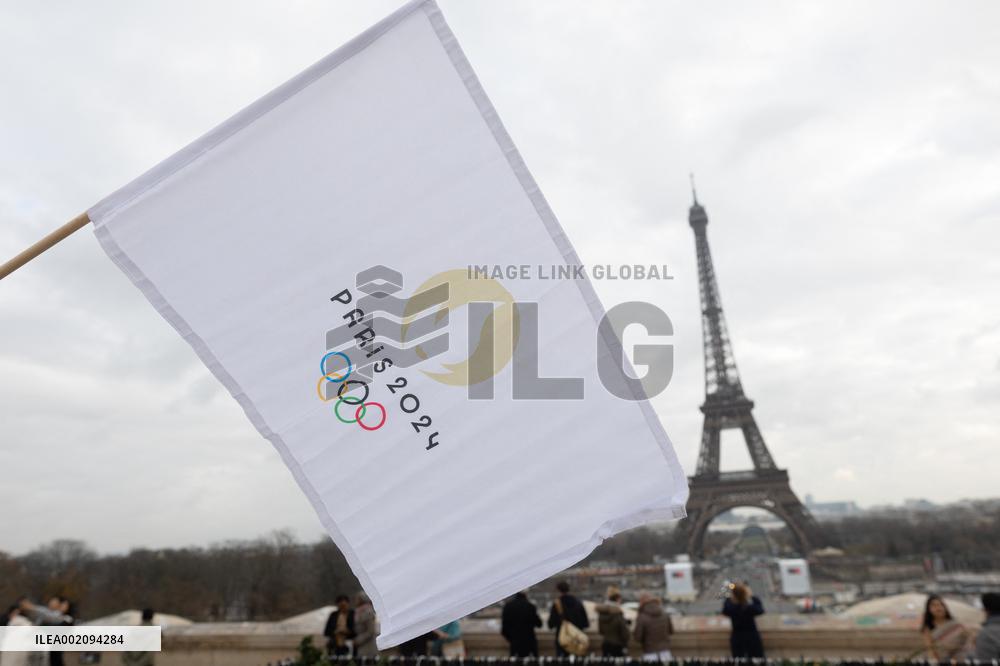 Illustrations of Paris 2024 Olympic Goodies - Paris