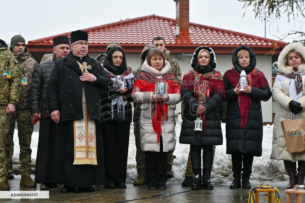 Bethlehem Peace Light at Ukraine-Poland border