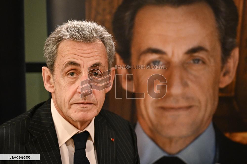 Nicolas Sarkozy Book Signing - Asnieres