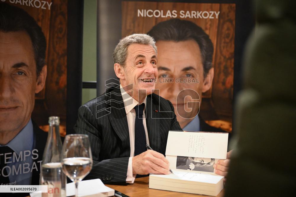 Nicolas Sarkozy Book Signing - Asnieres