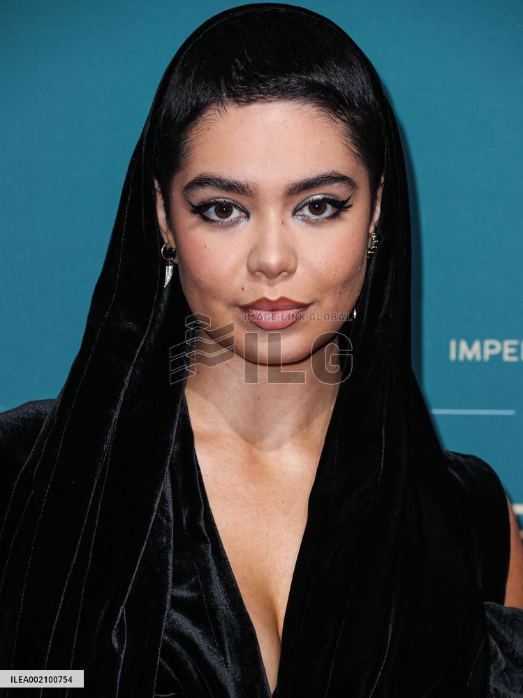 21st Annual Unforgettable Gala Asian American Awards - LA