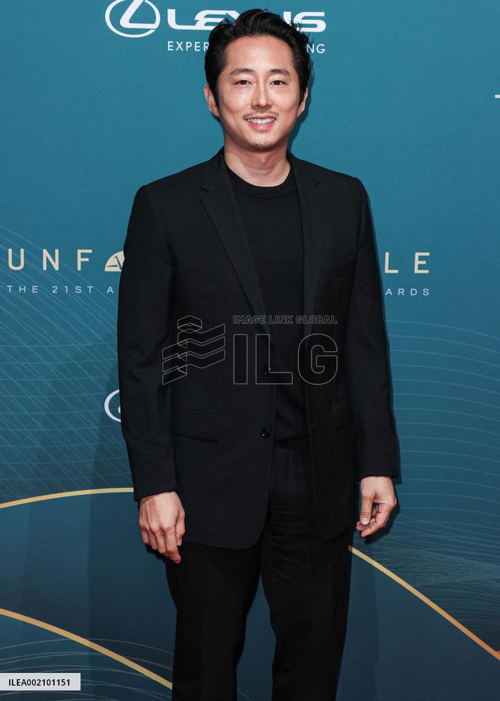 21st Annual Unforgettable Gala Asian American Awards - LA