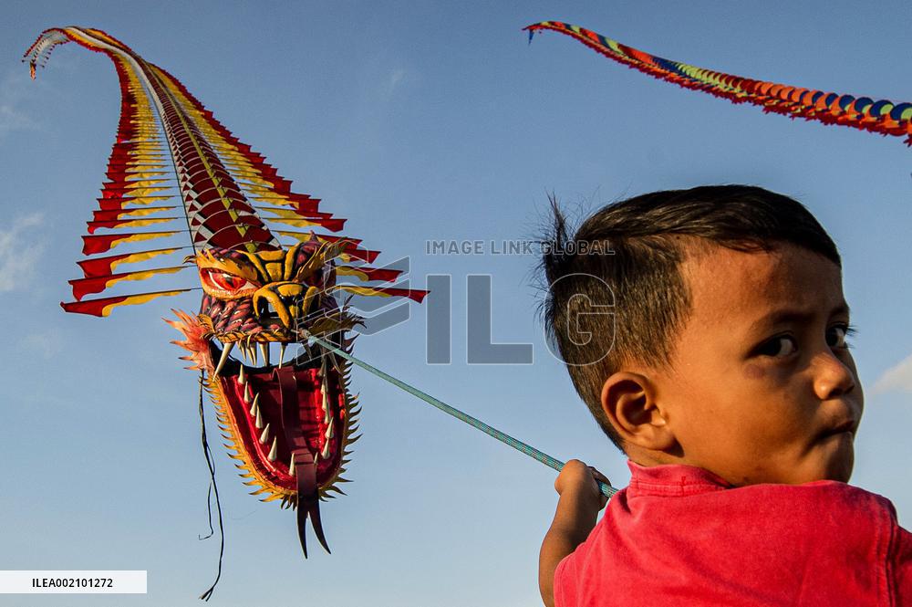 INDONESIA-YOGYAKARTA-DRAGON KITES