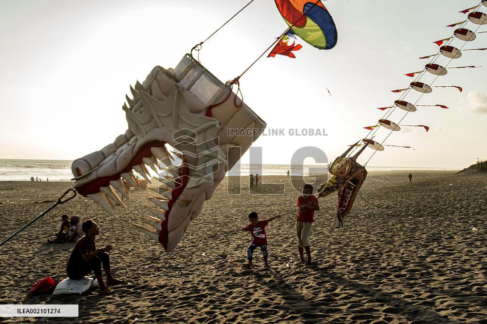 INDONESIA-YOGYAKARTA-DRAGON KITES
