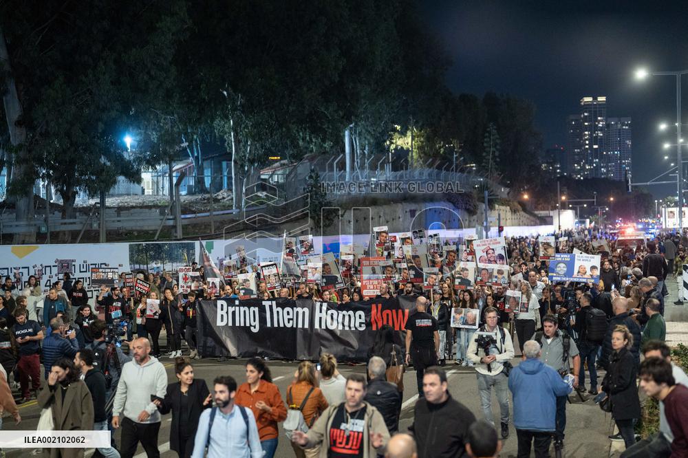 Protest after IDF Admits to Accidentally Killing Of Three Hostages - Gaza