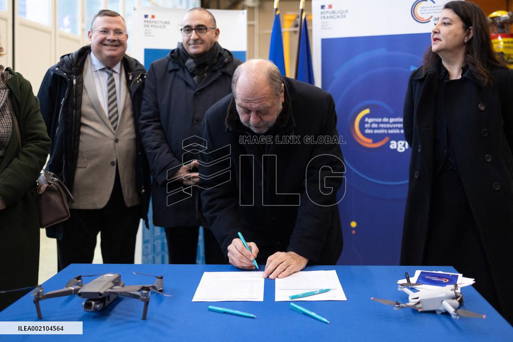 Hand-over of 142 drones to the Paris Police - Issy Les Moulineaux