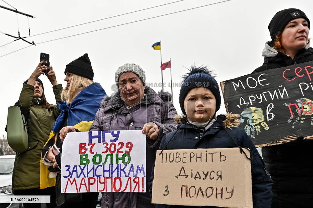 Action in support of captured Mariupol defenders held in Zaporizhzhia