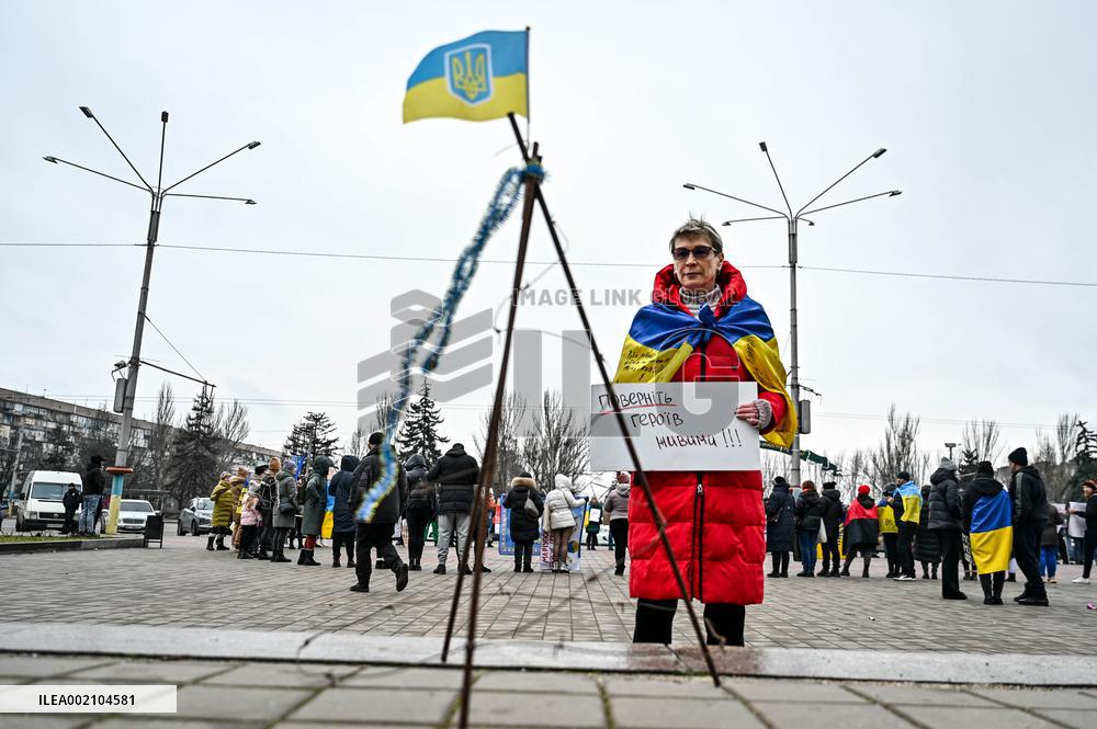 Action in support of captured Mariupol defenders held in Zaporizhzhia