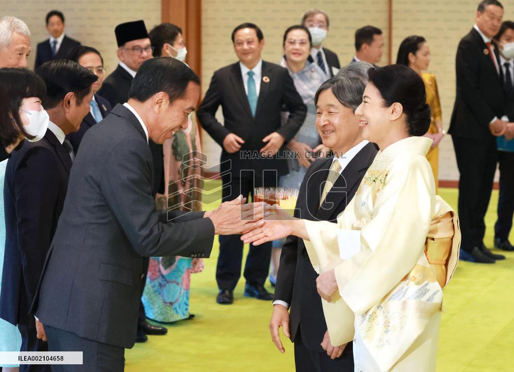 Japan emperor, empress