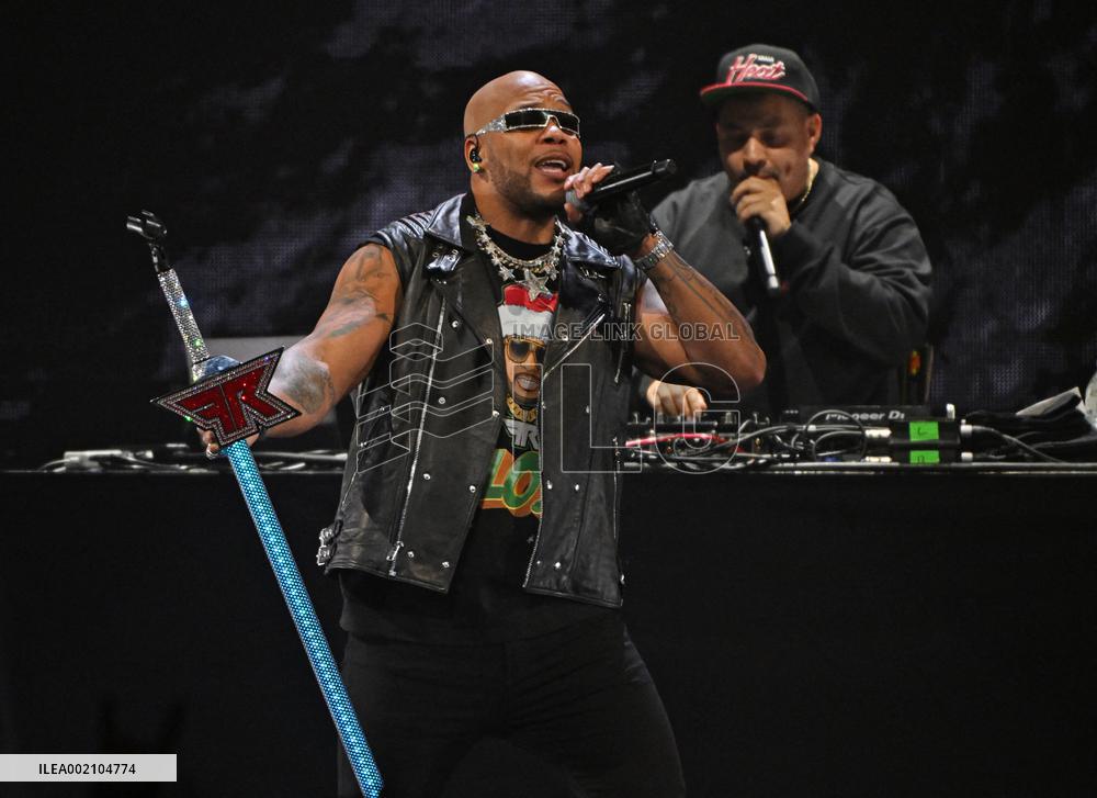 iHeartRadio Y100’s Jingle Ball - Sunris