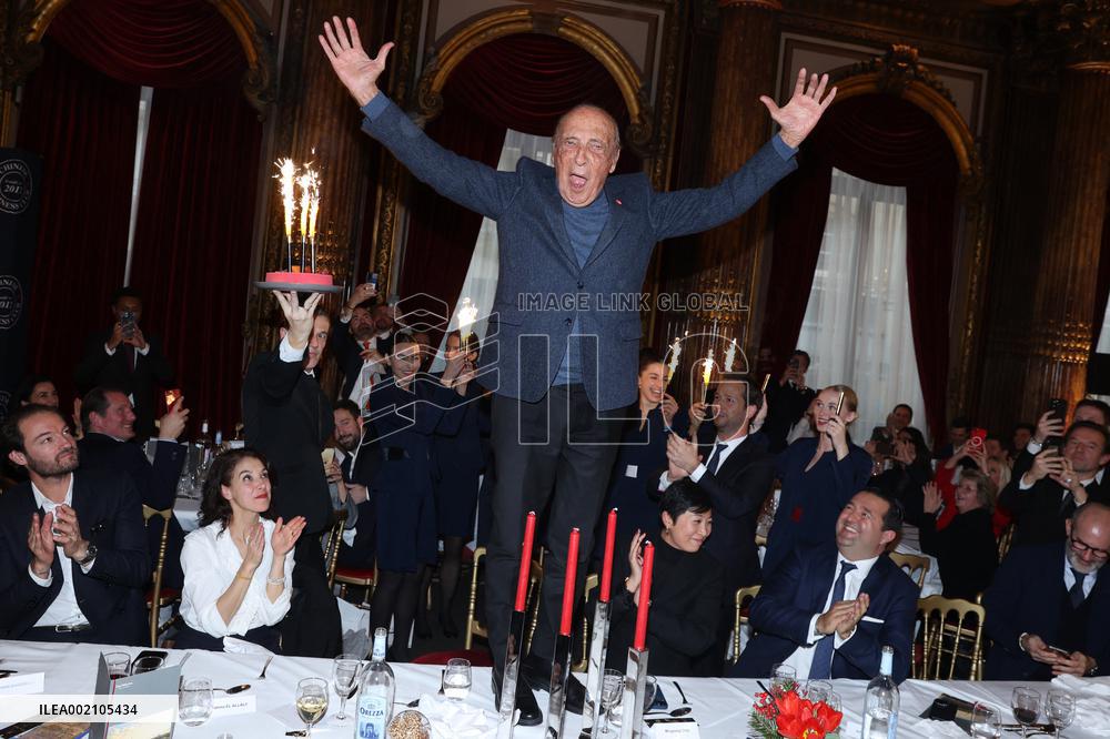 Exclusive - Jacques Seguela Birthday at Chinese Business Club Lunch - Paris