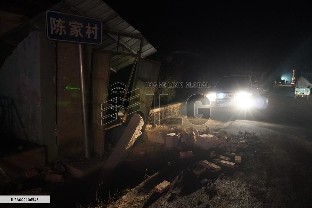 (SpotNews)CHINA-GANSU-LINXIA-EARTHQUAKE (CN)