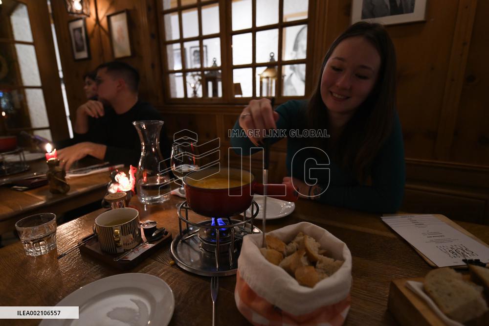 (SP)SWITZERLAND-ZERMATT-WINTER SPORTS-ECONOMY