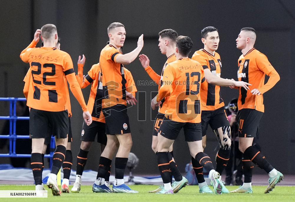 Football: Fukuoka, Shakhtar charity match in Tokyo