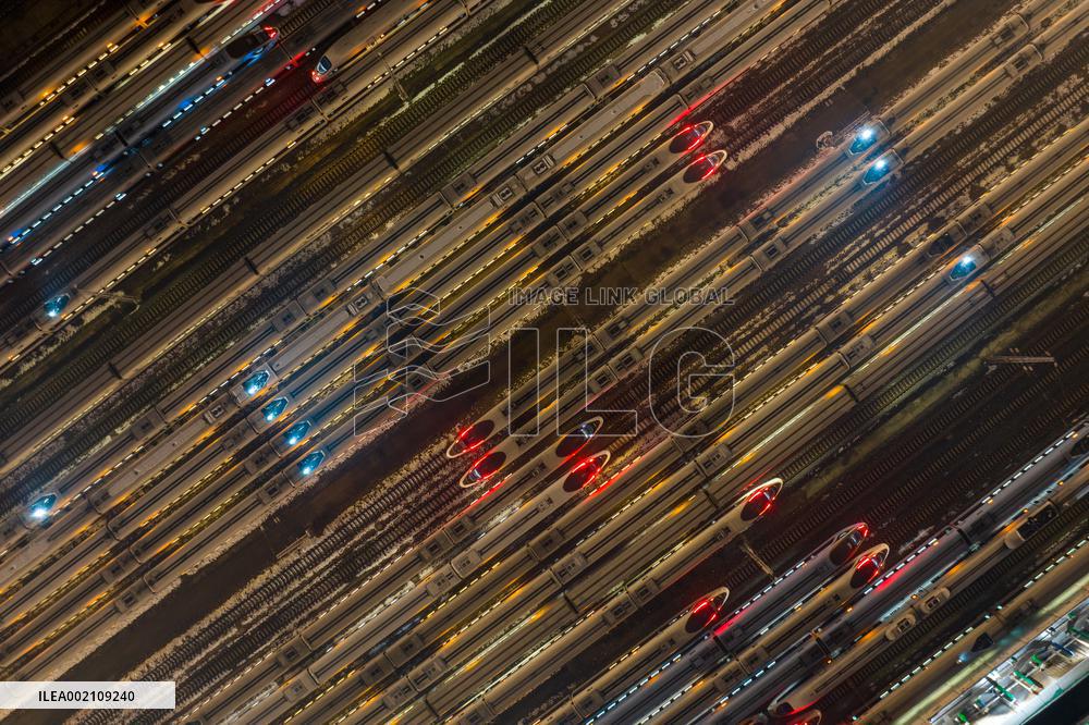 High Speed Trains Cope With Cold Waves in Nanjing