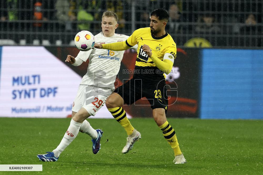 (SP)GERMANY-DORTMUND-FOOTBALL-BUNDESLIGA-DORTMUND VS MAINZ
