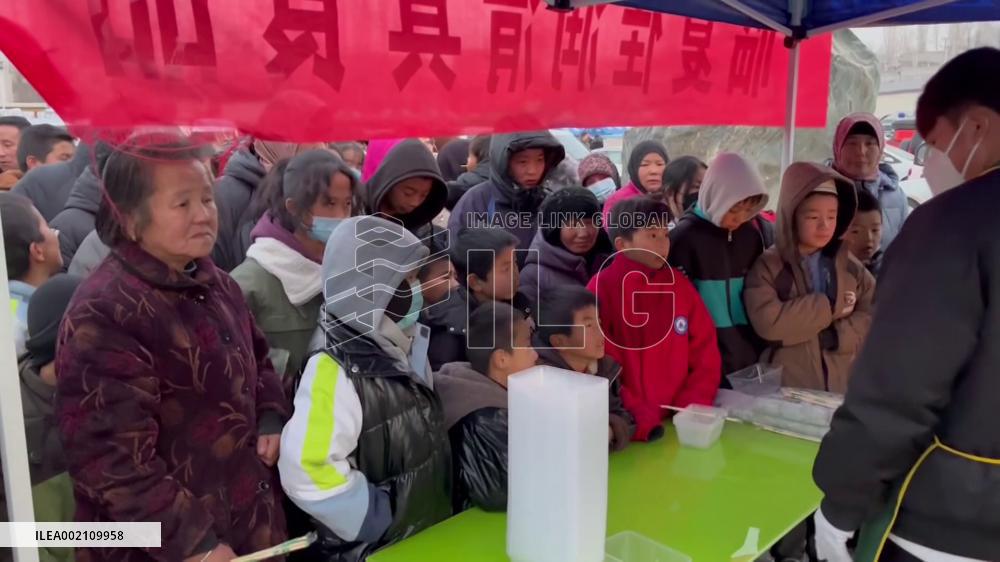 [Breaking News] M6.2 quake in northwestern China leaves over 100 dead