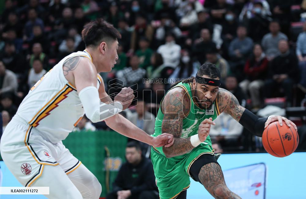 (SP)CHINA-SHENYANG-BASKETBALL-CBA LEAGUE-SHANXI VS LIAONING (CN)