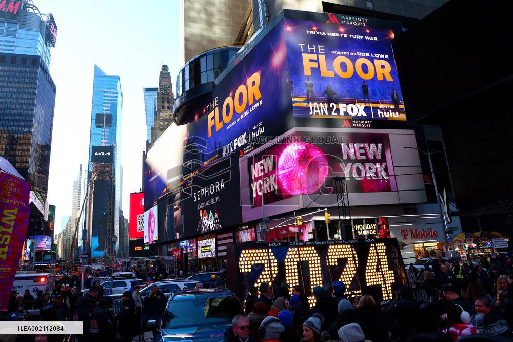 2024 Official New Year Numerals - Times Square
